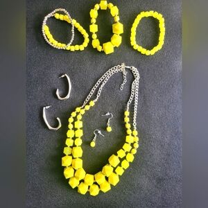 Necklace, bracelets and earrings